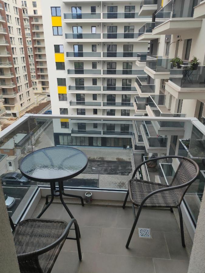 Dc Ghencea 158 Self Check-In Apartment Bukares Bagian luar foto